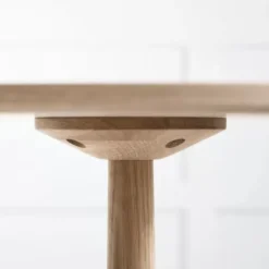 Stół Turned 75 Cm Dąb Lakierowany Bolia