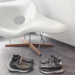 Szezlong La Chaise Eames Vitra