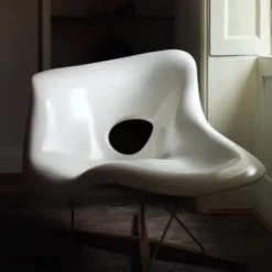 Szezlong La Chaise Eames Vitra