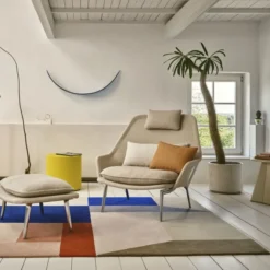 Taboret Metallique Kremowy Vitra