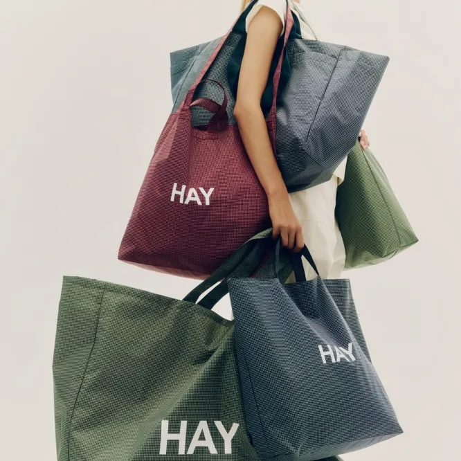 Torba Na Zakupy Grid Weekend Bag Ciemnoniebieska Hay