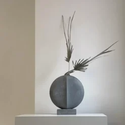 Wazon Guggenheim 34 Cm Ciemnoszary 101 Copenhagen