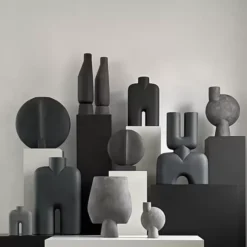 Wazon Guggenheim 34 Cm Kawowy 101 Copenhagen