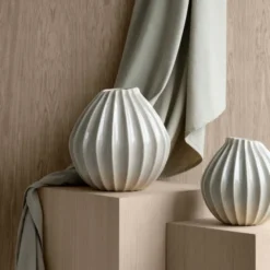 Wazon Wide Ivory 40 Cm Broste Copenhagen
