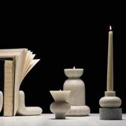 Świecznik Stone Biały Tom Dixon