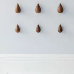 Wieszak Dropit 2 Szt. Duży Orzech Normann Copenhagen