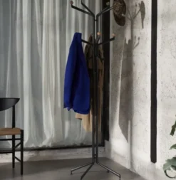 Wieszak Podłogowy Capture Sc77 Dąb Andtradition
