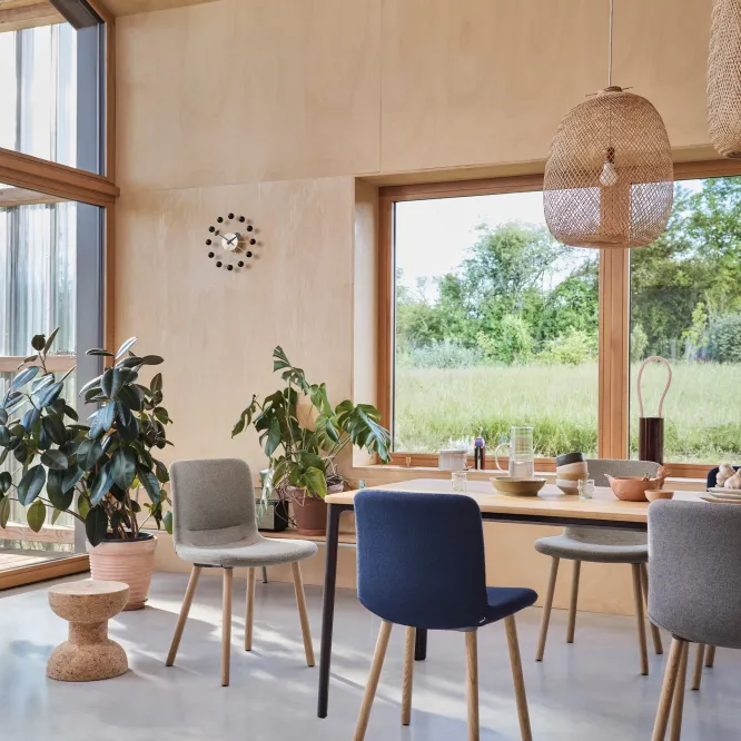 Zegar Ścienny Ball Clock Czarno-Mosiężny Vitra