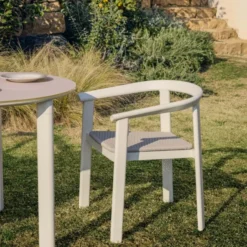 Zestaw Ogrodowy Erice Stół 230 Cm + 6 Krzeseł Beżowy Kave Home